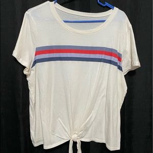 american eagle t-shirt